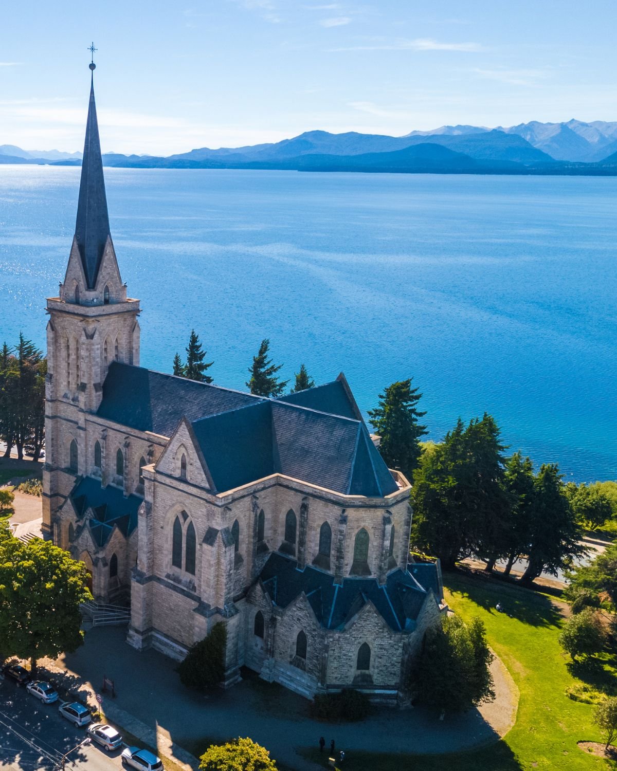 Alpine Lakes and Patagonian Flavors