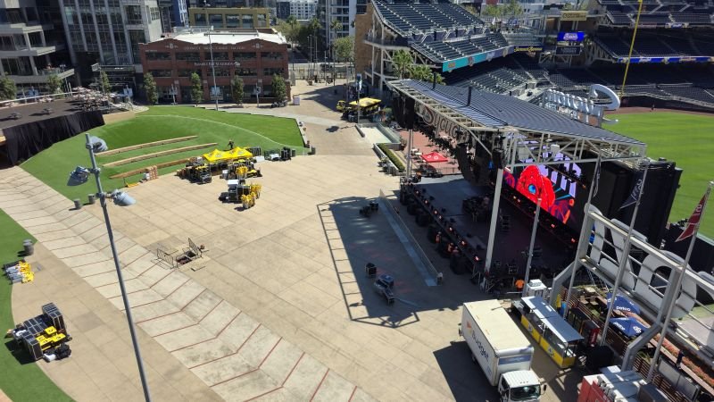 Gallagher Square Access