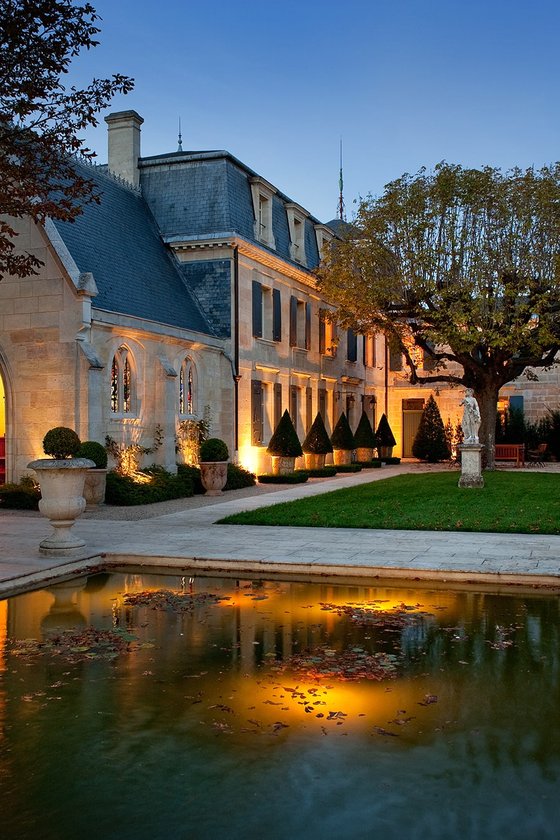 Bordeaux: Rolling Vineyards and Golden Hour Sips