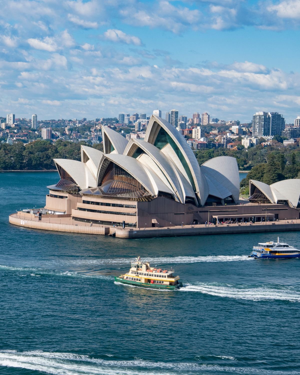 The Essential Sydney NYE Day Plan